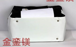 東莞旅行箱包廠家直銷批發(fā) 品質(zhì)與價(jià)格的雙重優(yōu)勢